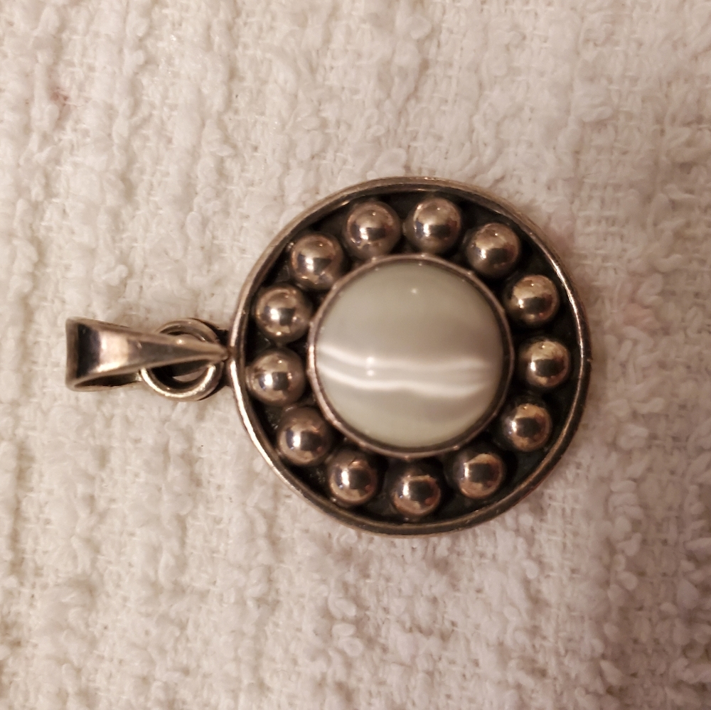 SILVER PENDANT